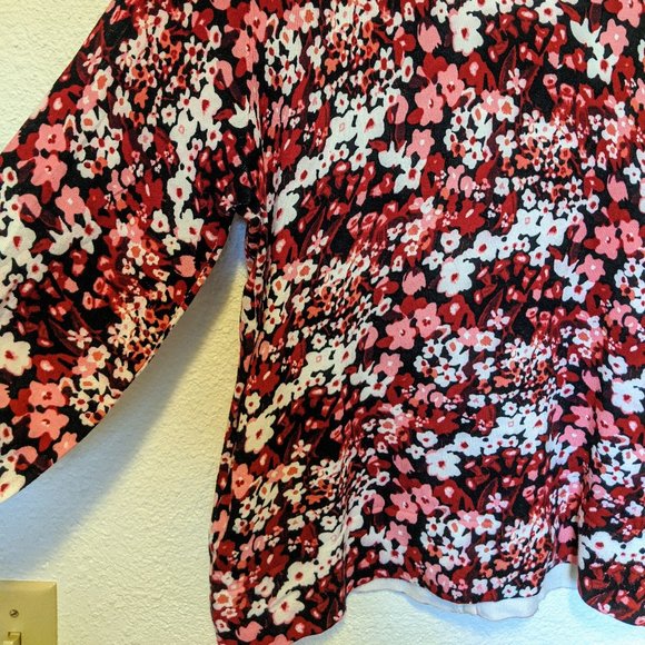 Darling Style & Co Floral Cardigan Sweater - Picture 2 of 9